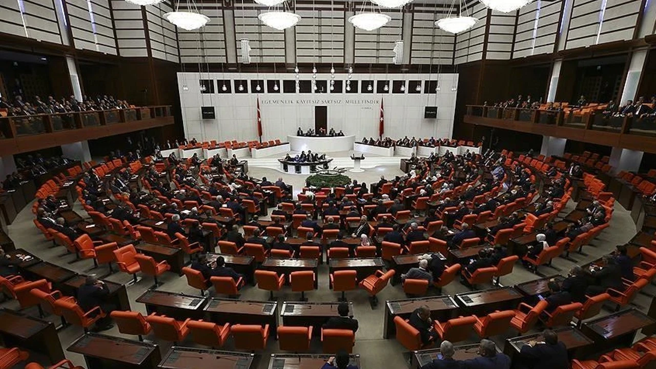 TBMM'de kabul edildi! Emniyet teşkilatına ilişkin yeni düzenleme: Kadro oranları değişti