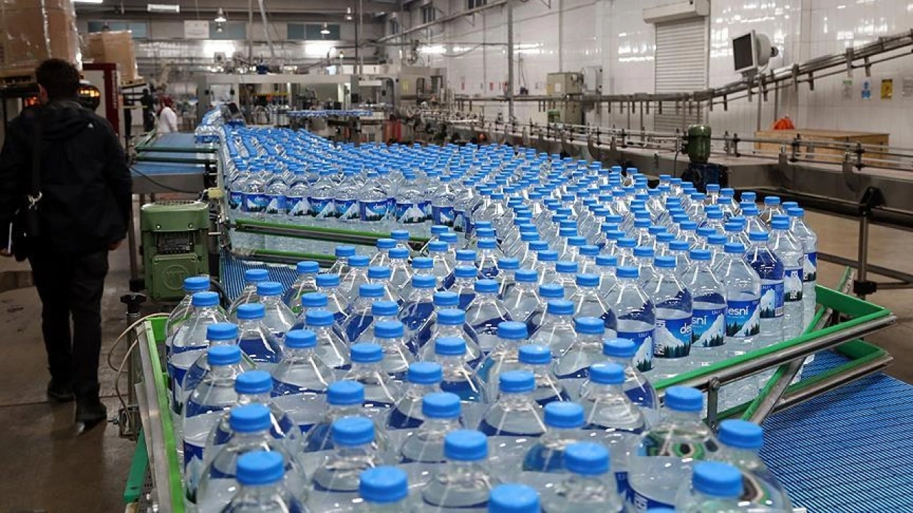 Şişe suya zam fırsatçılığı bakanlığı ayağa kaldırdı: Dört bir yanda denetimler başladı