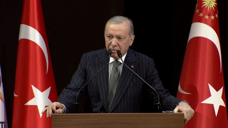 Cumhurbaşkanı Erdoğan: Ümmetin sorumluluğunu taşıyoruz