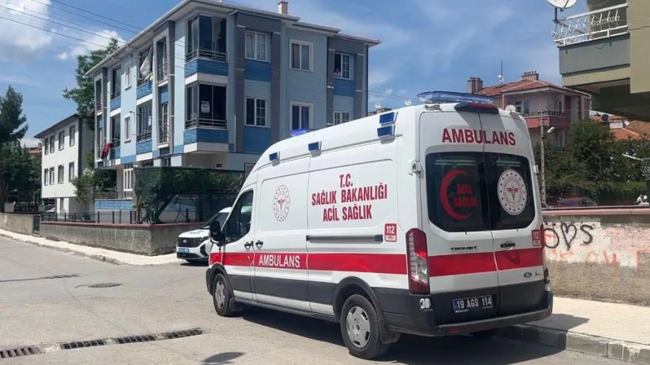 Çorum'da dehşet! 19 yaşındaki kadın anne ve babasını rehin aldı