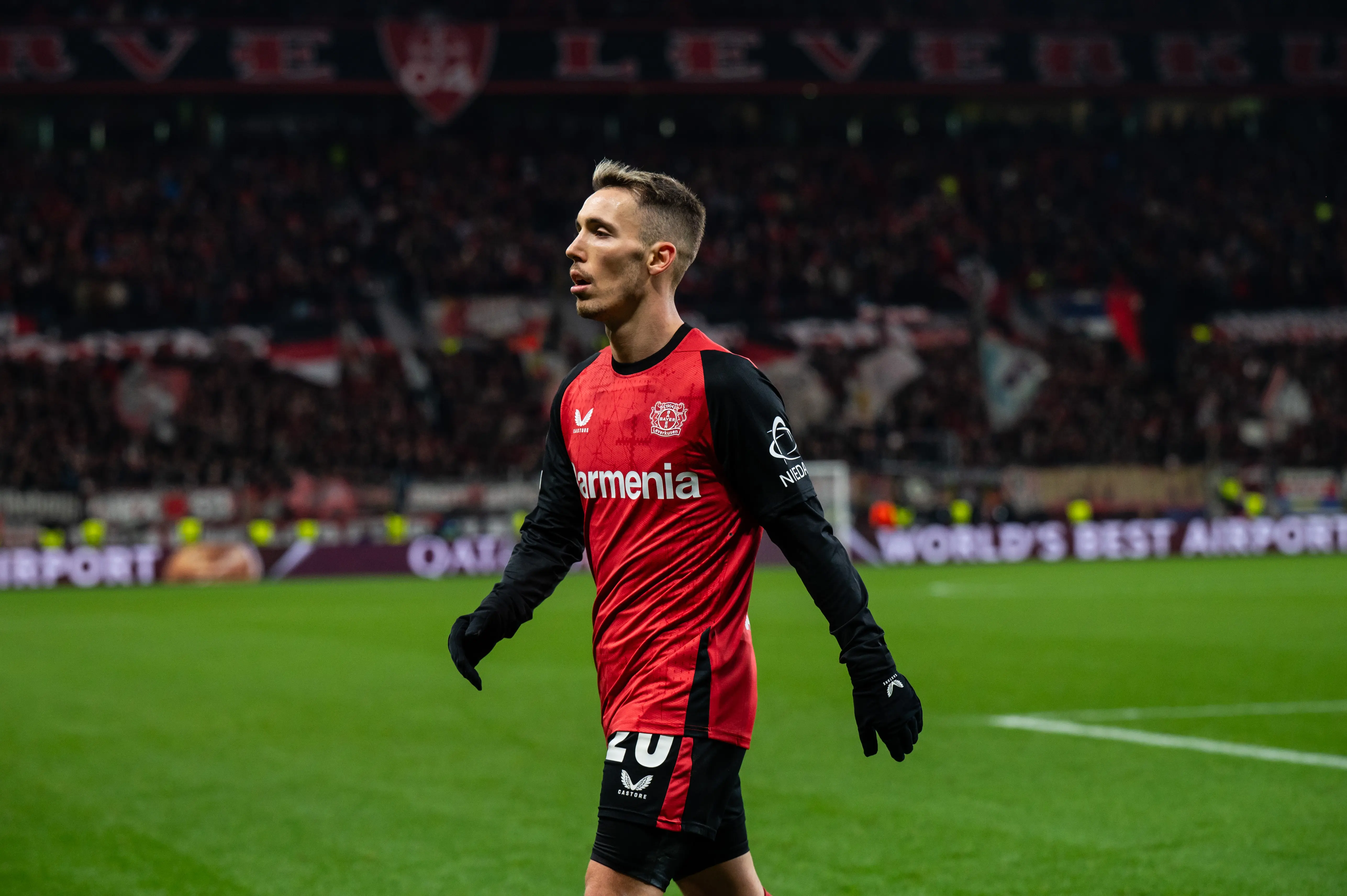 Alejandro Grimaldo adım adım İspanya'ya!