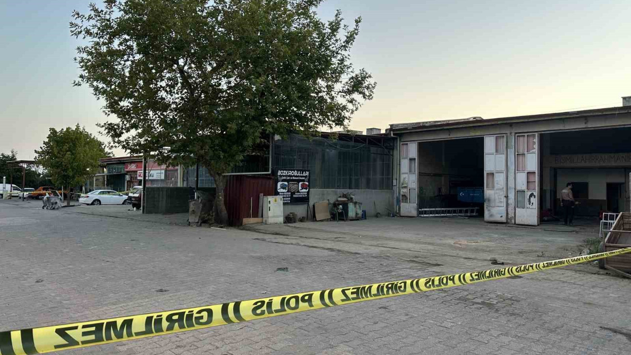 Uşak'ta esnaf kavgası kanlı bitti! 13 yaralı var