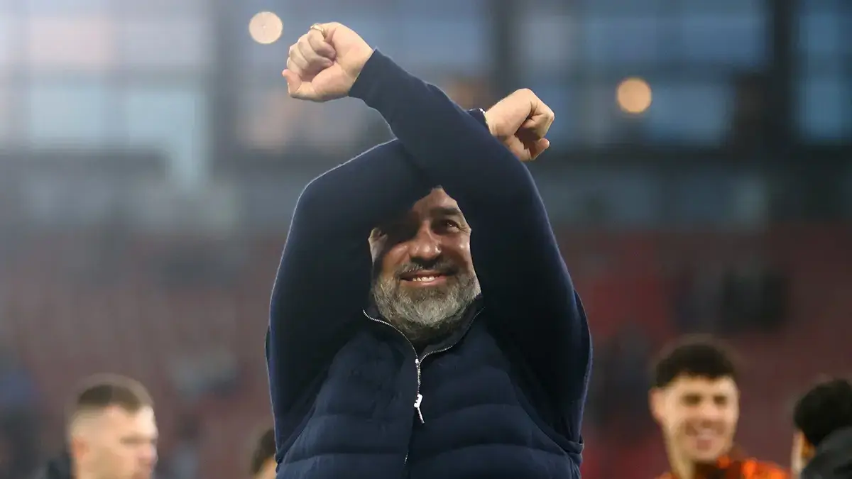 Arda Turan'a, en iyi teknik direktör ödülü