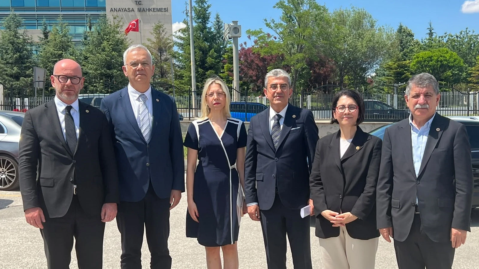 CHP, sanal medya düzenlemesine ilişkin AYM'ye iptal başvurusunda bulundu