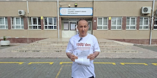 63 yaşındaki aday 45. kez YKS'ye girdi