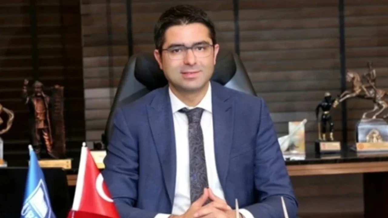 Ahbap soruşturmasında CHP PM Üyesi Emre Kartaloğlu da gözaltına alındı