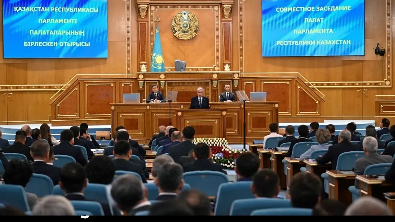 Kazakistan’da tarihi dönüşüm: Meclis sistemi kökten değişti