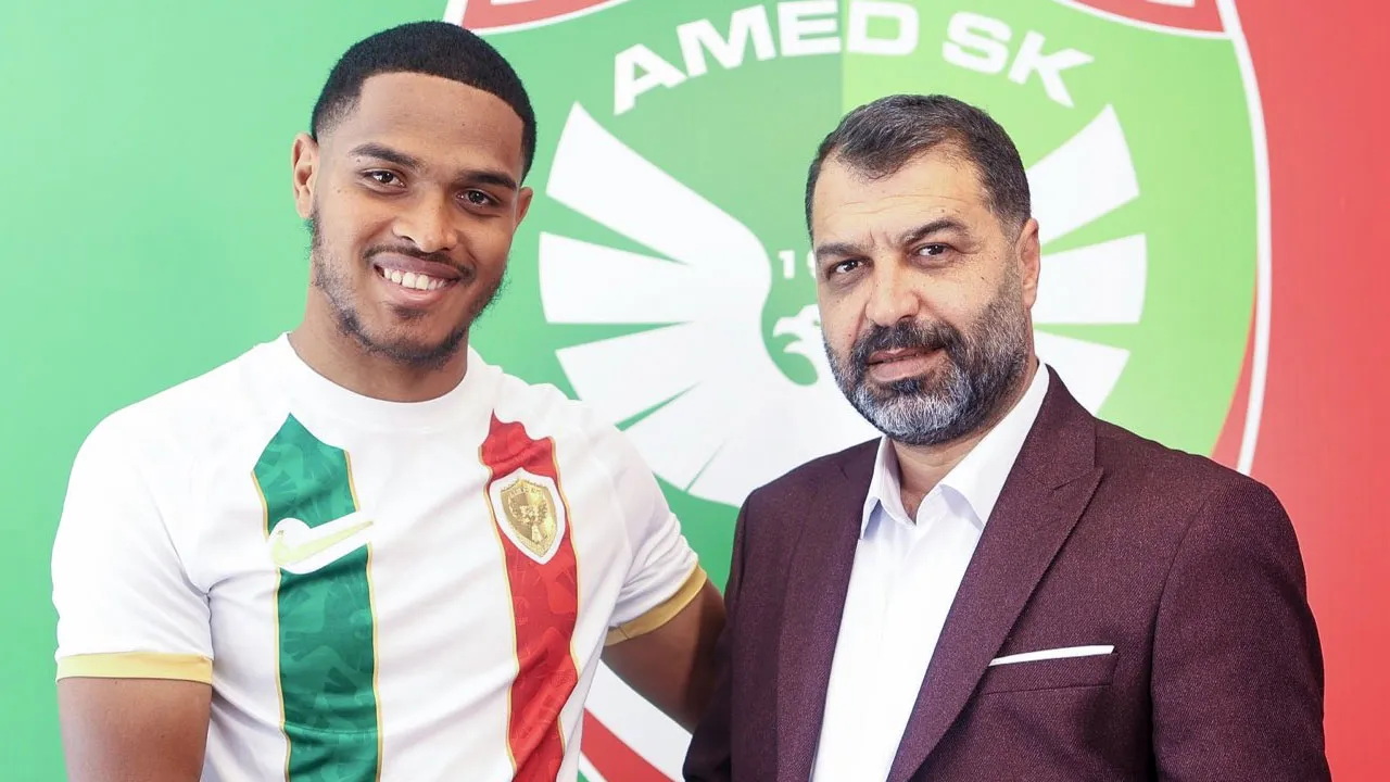 Amedspor, Madagaskarlı ismi transfer ettiğini açıkladı