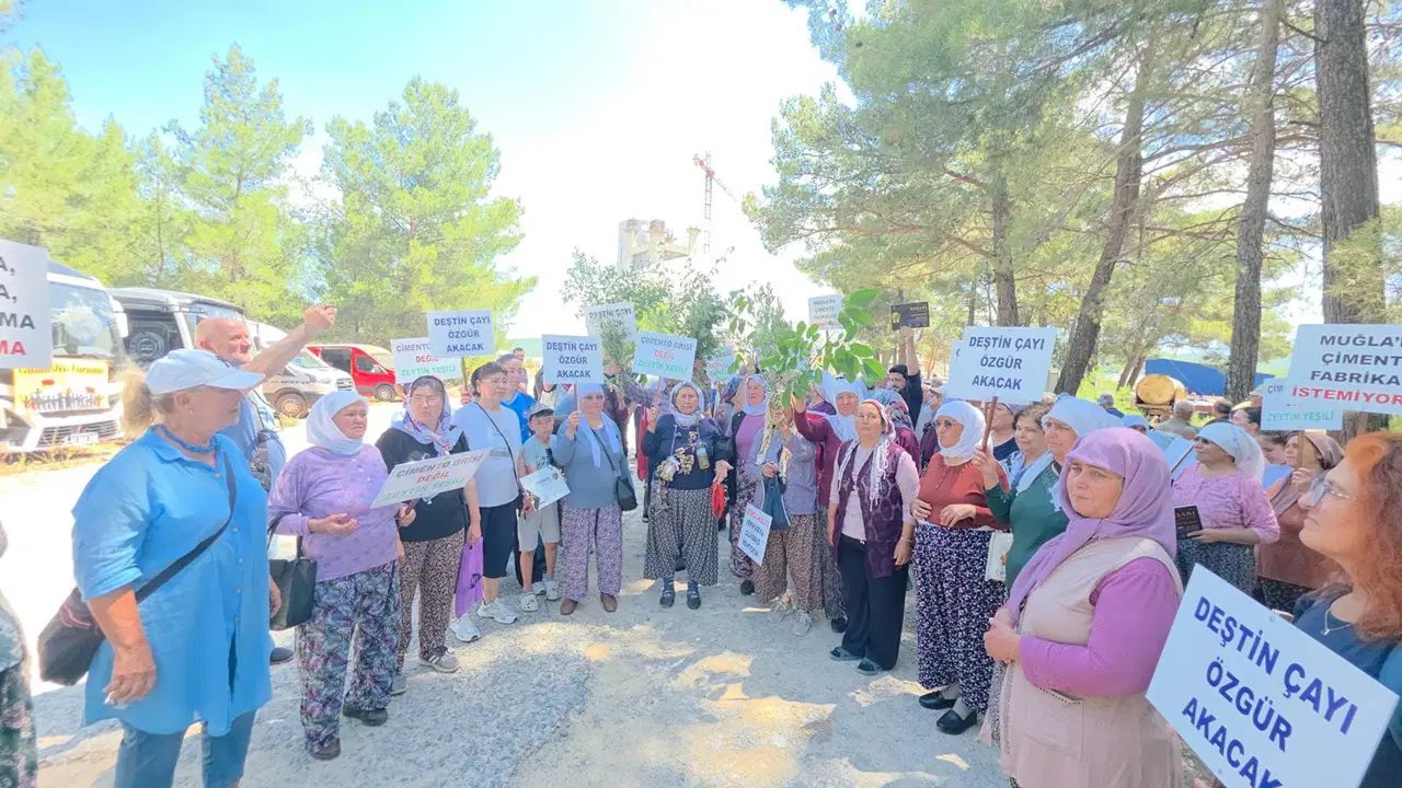 Köylülerin mücadelesi sürüyor: Deştin’de ‘çimento fabrikası’ isyanı