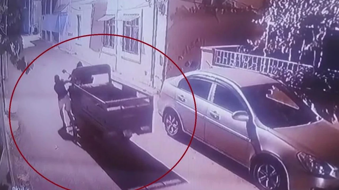 İlginç motosiklet hırsızlığı: Çalıştıramayınca iterek çaldılar