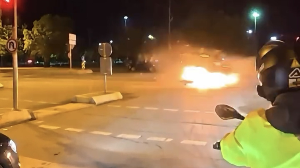 Hızla çarptı, patlama yaşandı! İstanbul'da korkunç kaza!