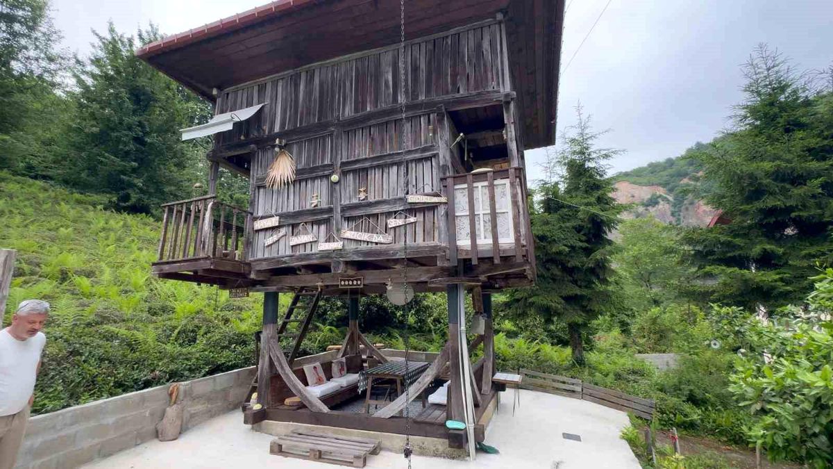 70 yıllık tarihi serender öğretmen çiftin elinde yeniden hayat buldu
