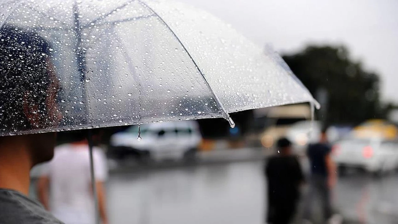 Yaz sıcaklarına sağanak arası! Meteoroloji bölge bölge uyardı