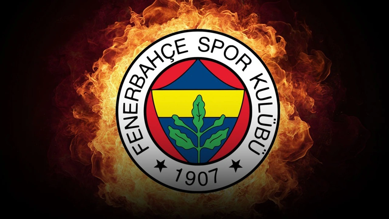 Fenerbahçe teşekkür edip 2 yıldızını birden gönderdi