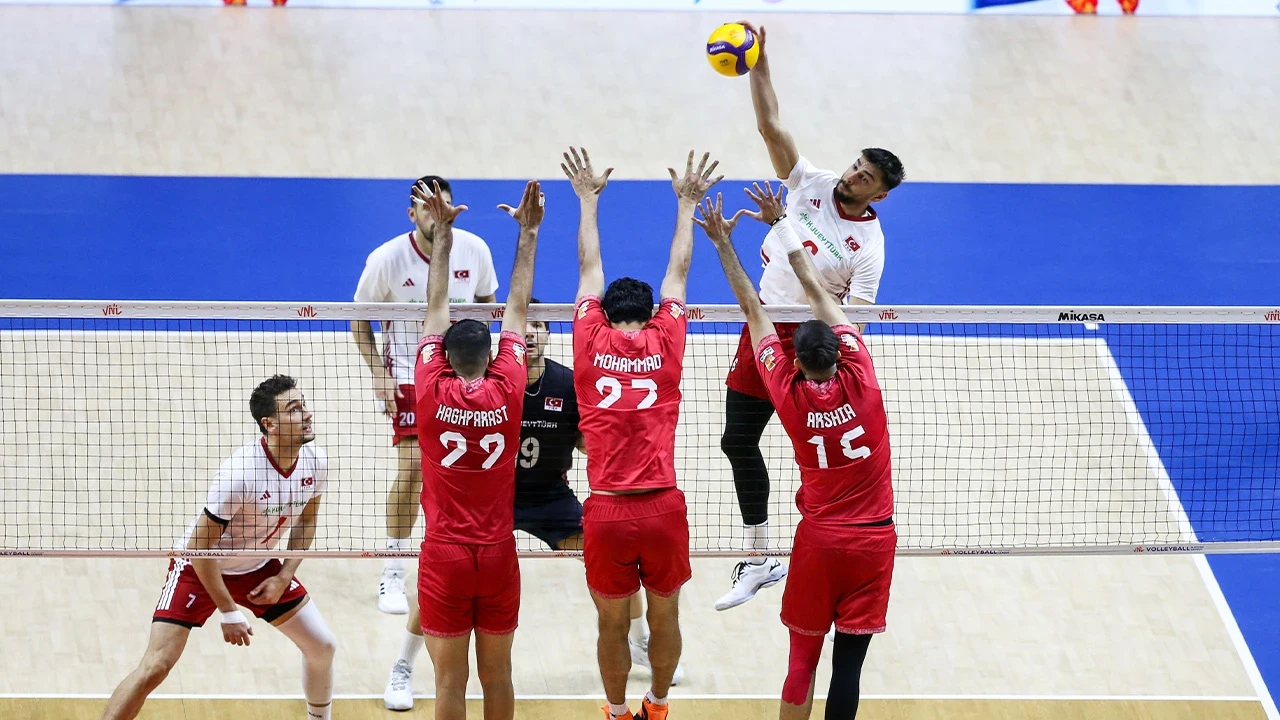 Filenin Efeleri tarih yazdı: VNL'de ilk kez çeyrek finale kaldık