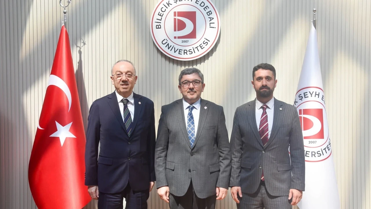 Rektör Kaplancıklı, Türk Eczacıları Birliği heyetini ağırladı