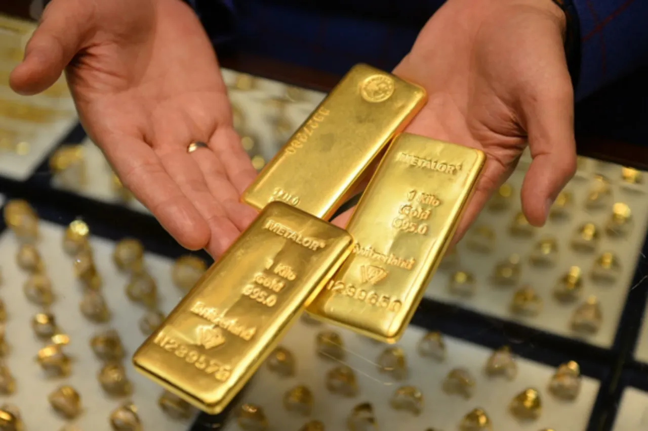 Altının kilogramı 1 günde 187 bin lira değer kaybetti