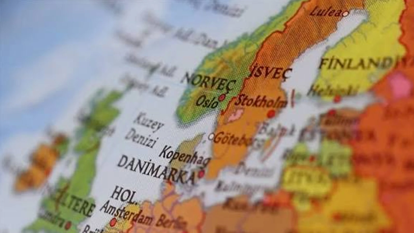 Rus bombardıman uçağından, Norveç sınırında 16 saatlik test uçuşu