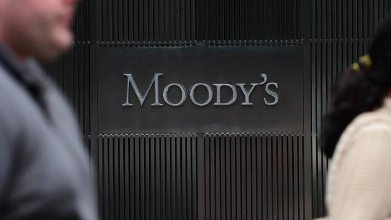 Moody's, Türkiye'nin kredi notunda değişikliğe gitmedi