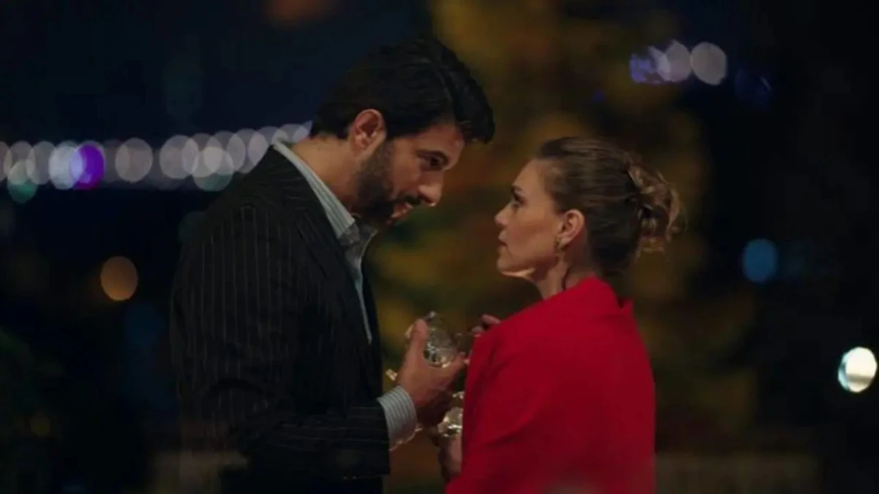 Aslı Enver ile Engin Akyürek hayranlarına kötü haber: Çekimler ertelendi