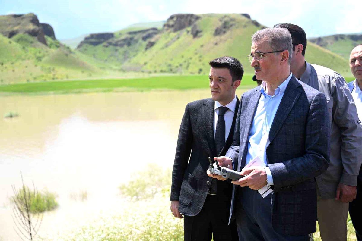 Erzurum'da girdiği nehirde kaybolan çobanı arama çalışmaları sürüyor