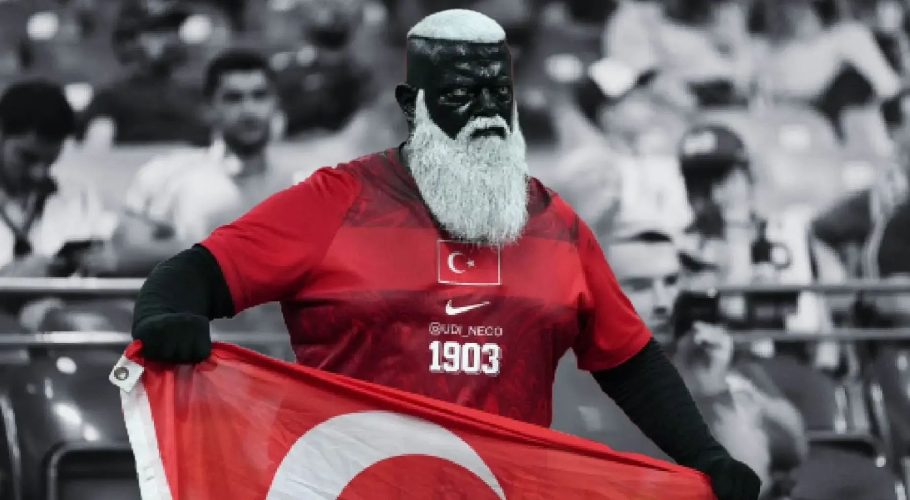 İngiliz basını ‘Dünyayı şoke eden Türk taraftarı' yazdı! Görüntüleri milyonlara ulaştı