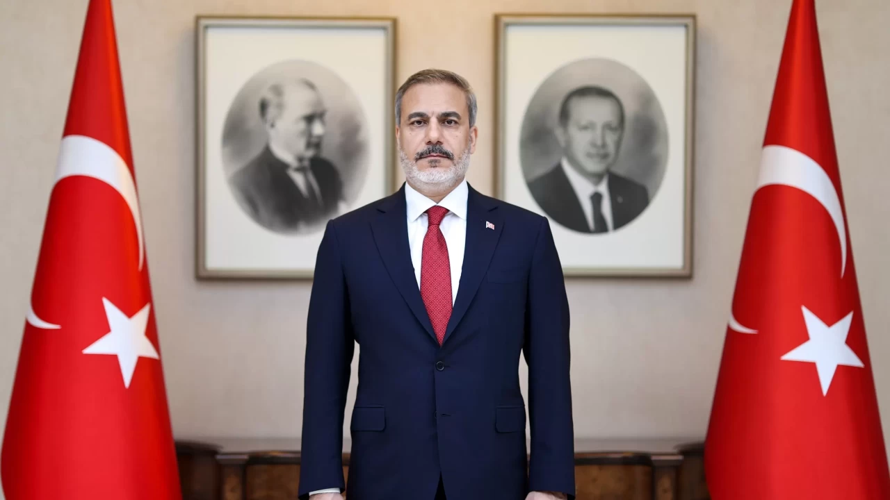 Bakan Fidan'dan diplomasi trafiği! ABD-İran barışı masada