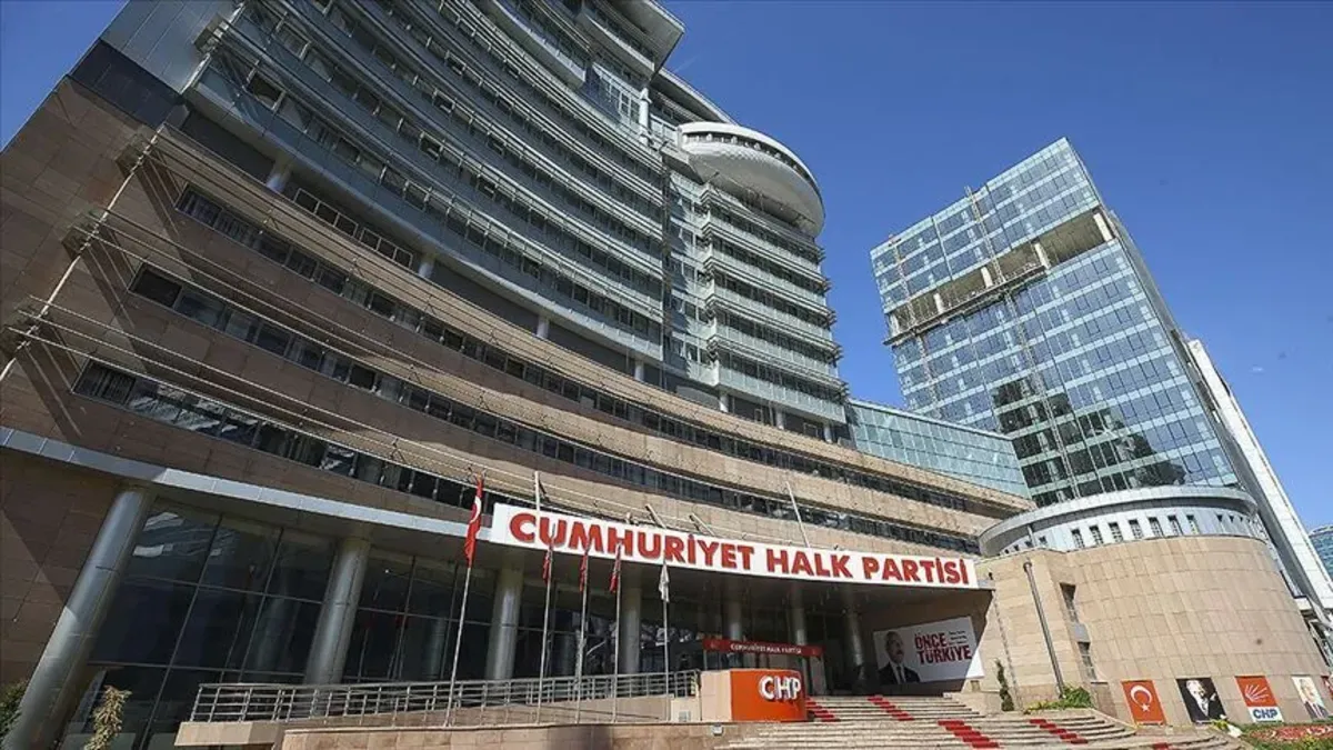 SON DAKİKA: CHP'de yeni arınma süreci! 7 il başkanı görevden alındı