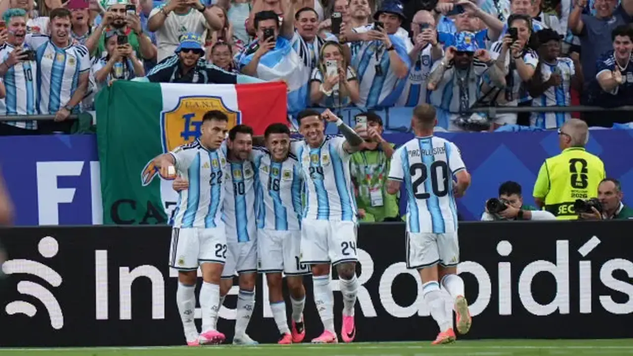 Unutulmayacak performans! Arjantin Messi'nin şovuyla kazandı