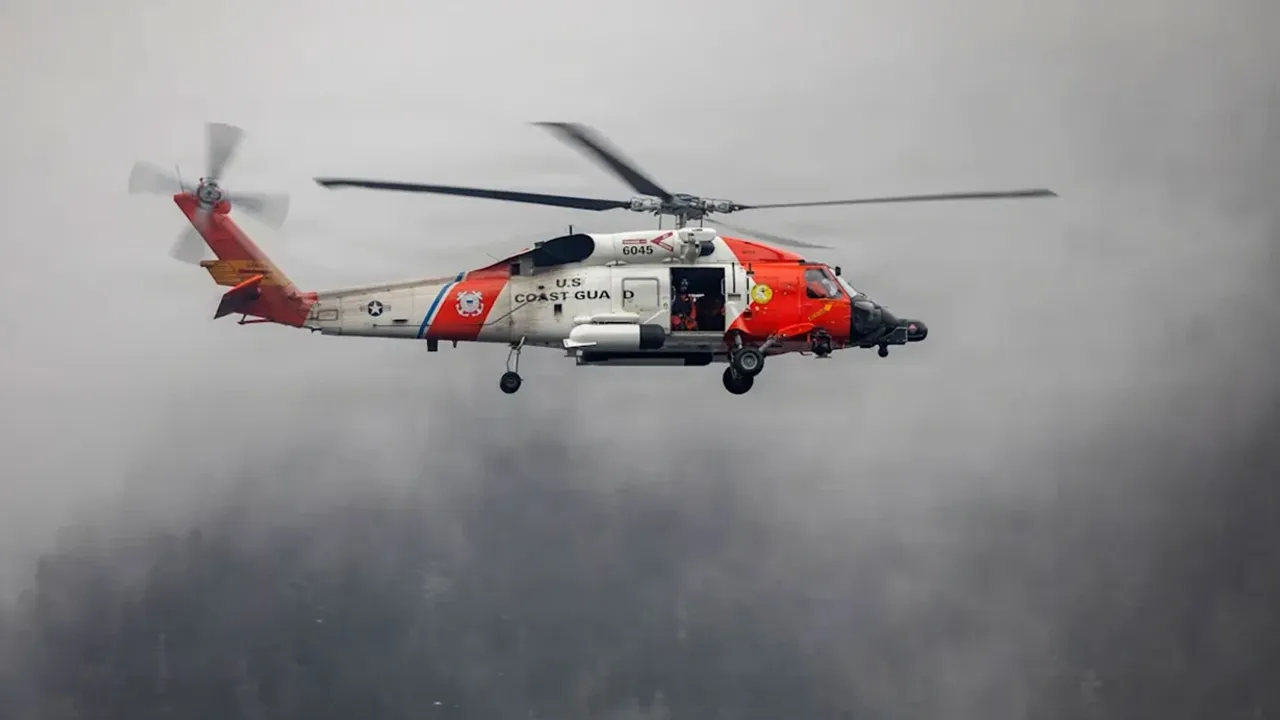 ABD Sahil Güvenlik helikopteri Alaska'da düştü!