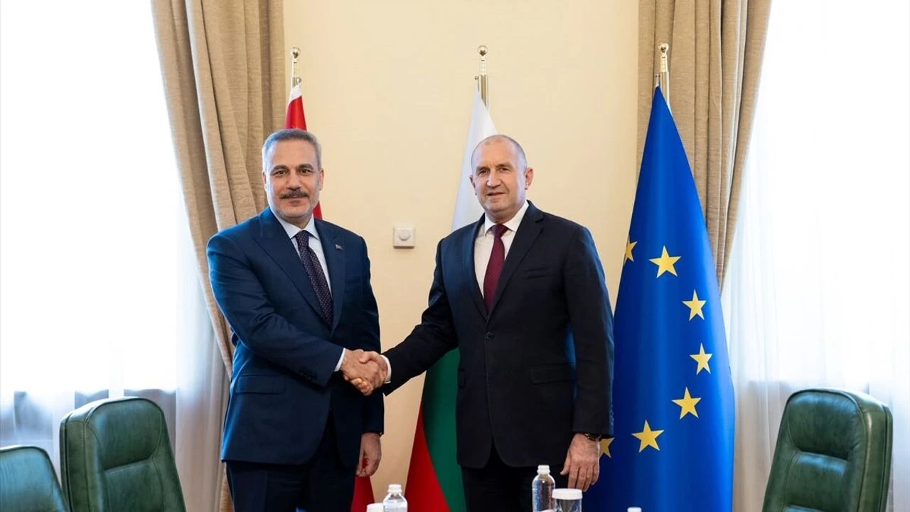 Bakan Fidan'dan Bulgaristan diplomasisi: Başbakan Radev bir araya geldi