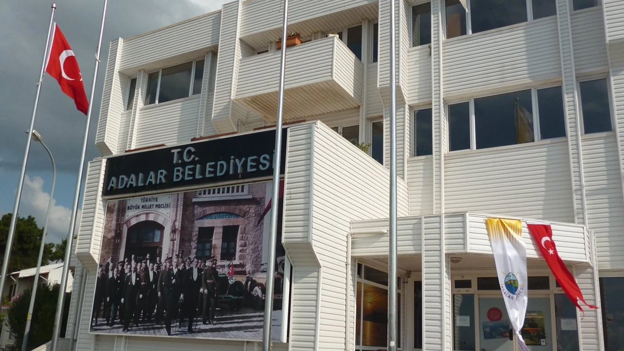 Adalar’da Başkan Vekili Seçiminin Tarihi Belli Oldu