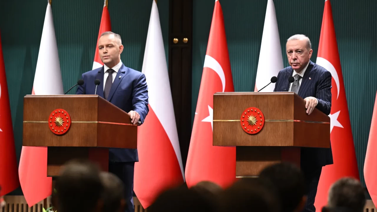 Cumhurbaşkanı Erdoğan'dan Polonya ile yeni dönem: Ticaret hedefi 15 milyar dolar