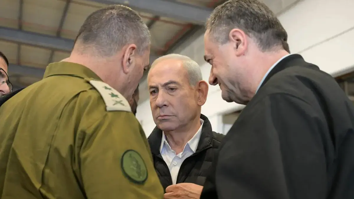 Katil İsrail kabinesinde büyük kriz! Netanyahu, Genelkurmay Başkanı Zamir'i azarladı