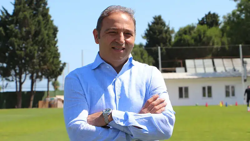 Fuat Çapa: İstanbul takımlarının bir oyuncuya ödediği bonservis bedeline takım kurmak zorundayız