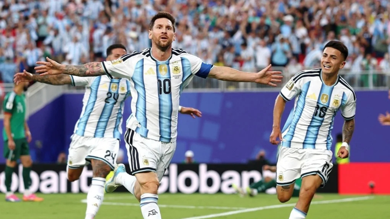 Messi’den tarihi hat-trick: Dünya Kupası rekorunu yakaladı