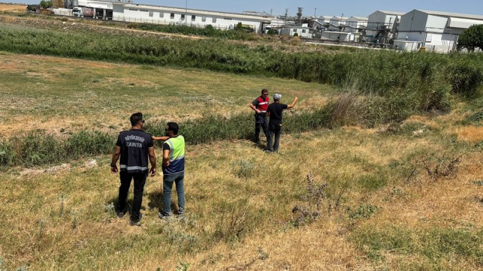 Manisa'da tarım arazisine kaçak foseptik deşarjı tespit edildi