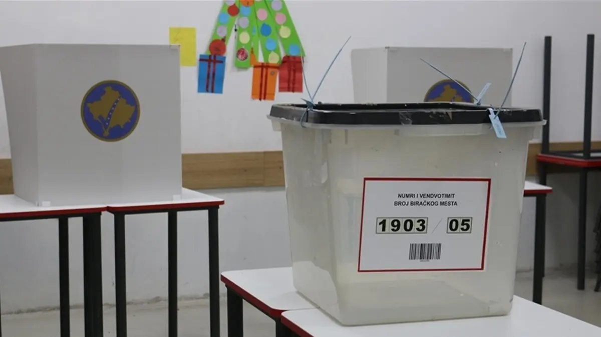 Kosova'daki erken genel seçimlerin kesin sonuçları açıklandı