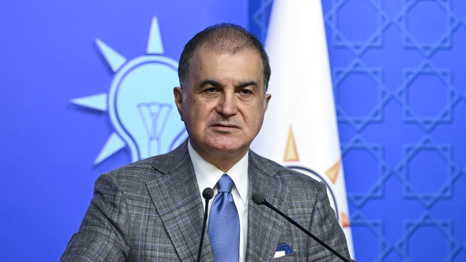 AK Parti Sözcüsü Ömer Çelik: Saygısız bir dille hedef göstermek kimsenin haddi değildir