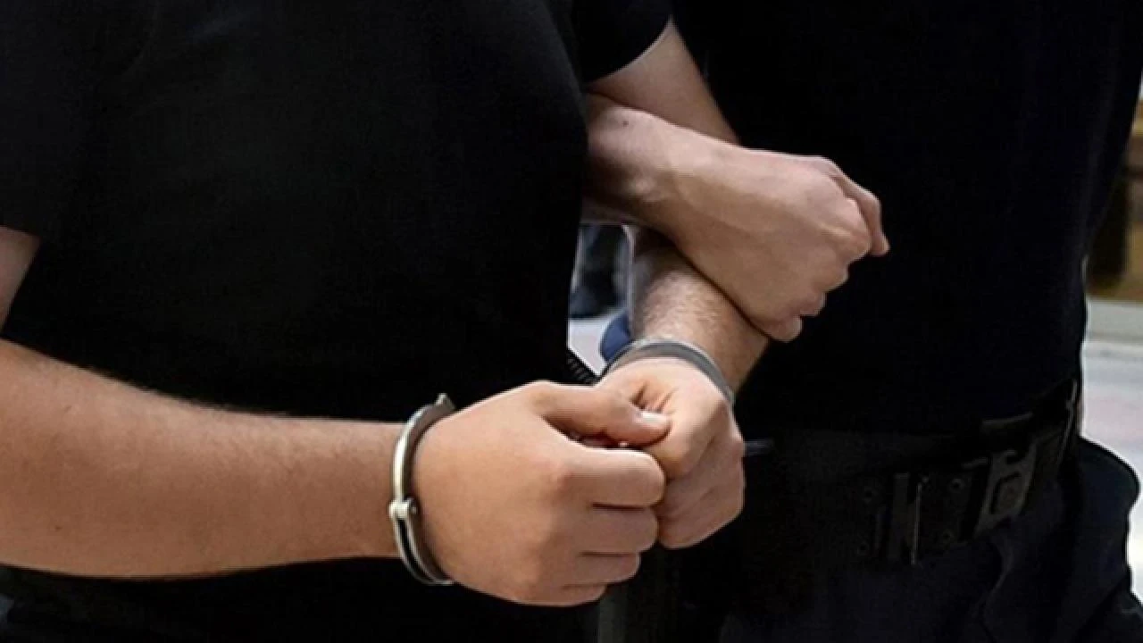 9 yıldır aranan FETÖ'nün sözde adliye sorumlusu yakalandı