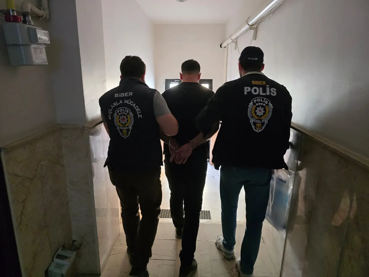 Eskişehir merkezli yasa dışı bahis operasyonu: 16 gözaltı