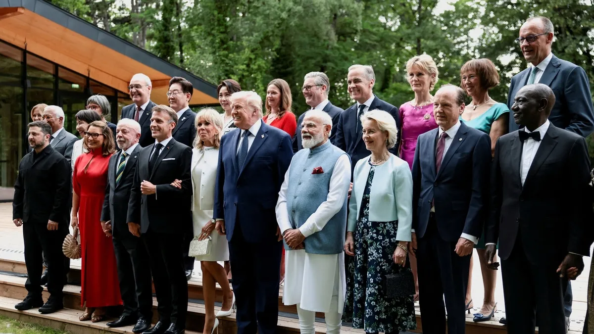 G7 zirvesine damga vuran anlar: Açık kalan mikrofonlar, dedikodular ve Trump