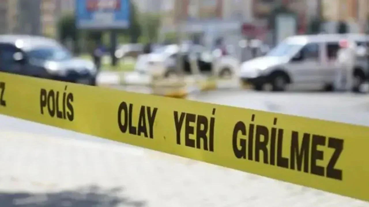 Tıraşını beğenmedi berberi bıçakladı