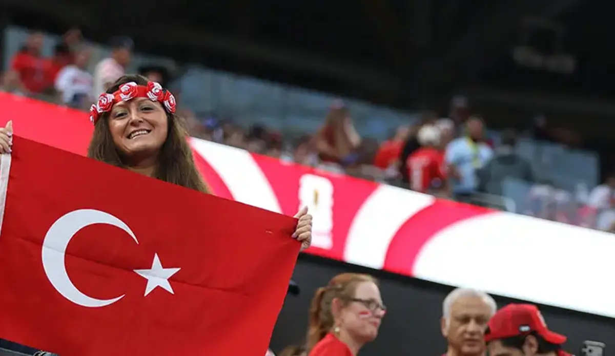 Türkiye - ABD maçını stadyumda 70 bin 492 taraftar takip etti