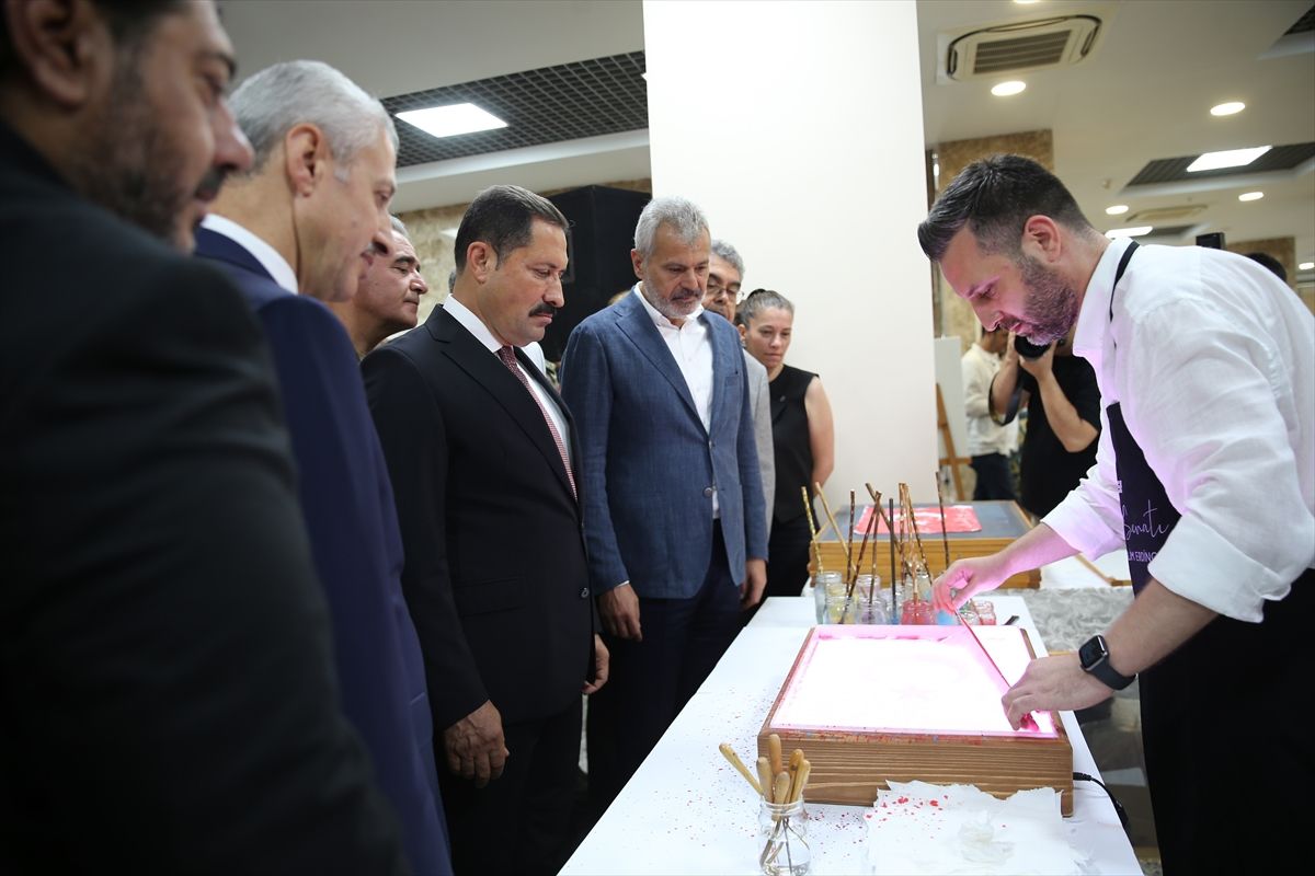 Hatay ve Osmaniye'de "İrade Bizim, Zafer Bizim Konferansı" düzenlendi