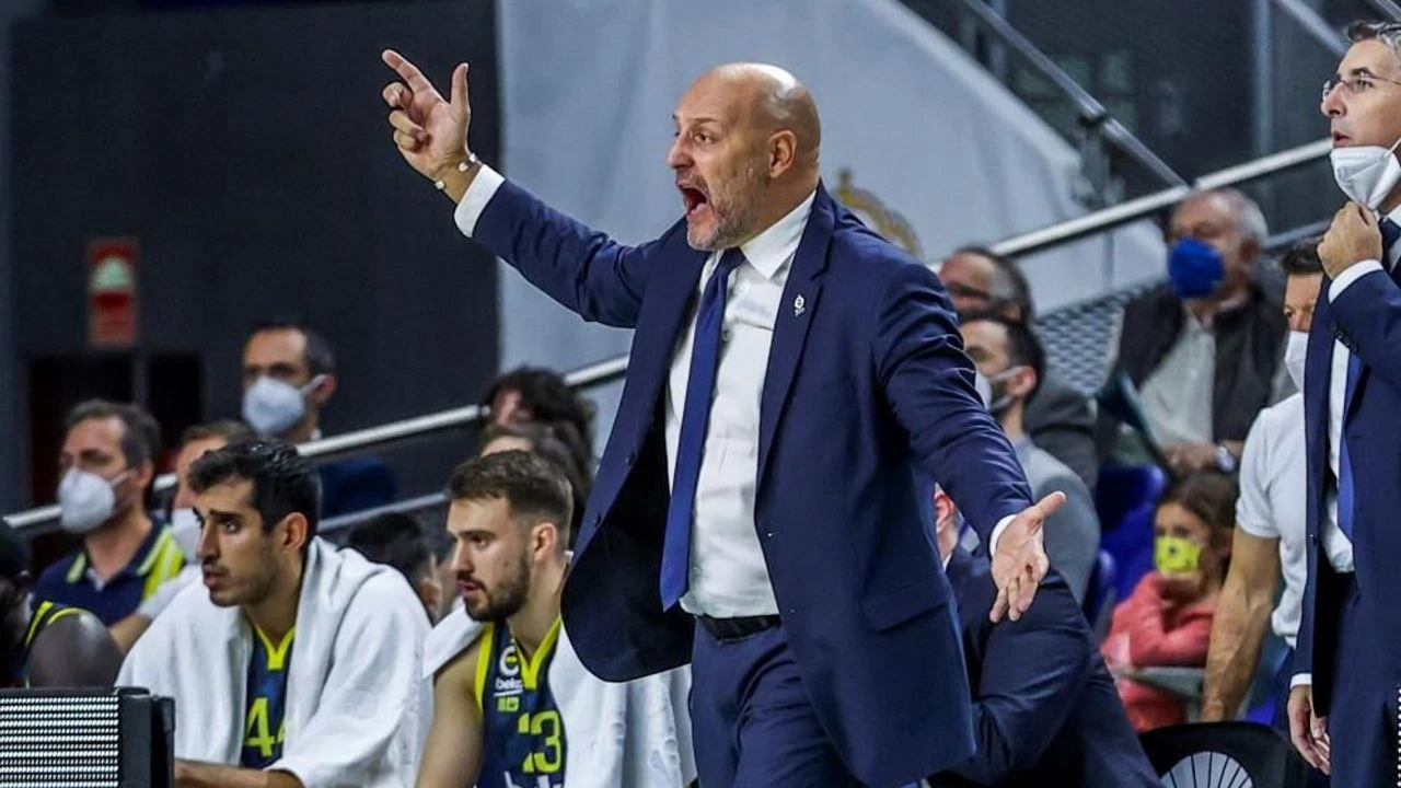 Bahçeşehir Koleji'nin yeni antrenörü Aleksandar Djordjevic
