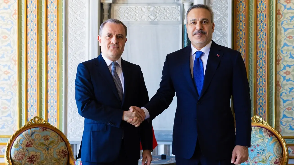 Bakan Fidan, Azerbaycan Dışişleri Bakanı Bayramov ile İstanbul'da görüştü