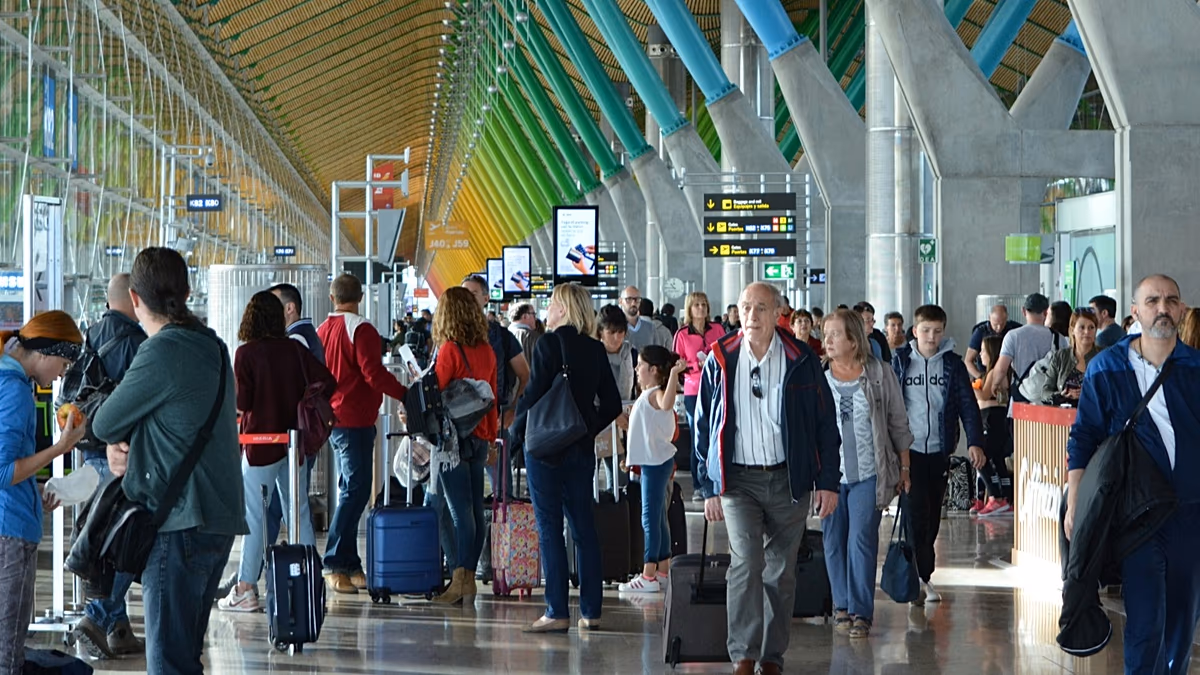ETIAS: Avrupa'nın 20 avroluk yeni seyahat izni ertelenecek mi