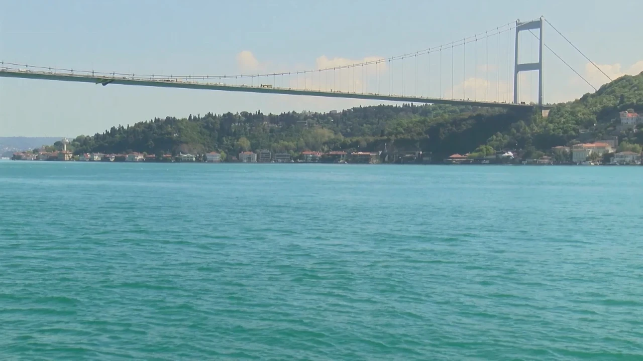 İstanbul Boğazı kapatıldı