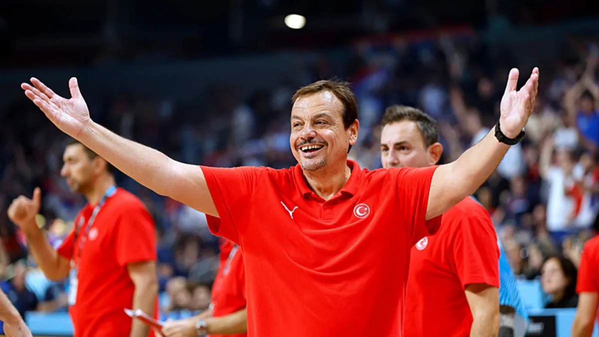 12 Dev Adam'da Ergin Ataman, dalya dedi!